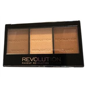 NIP Makeup Revolution Ultra Sculpt & Contour Kit